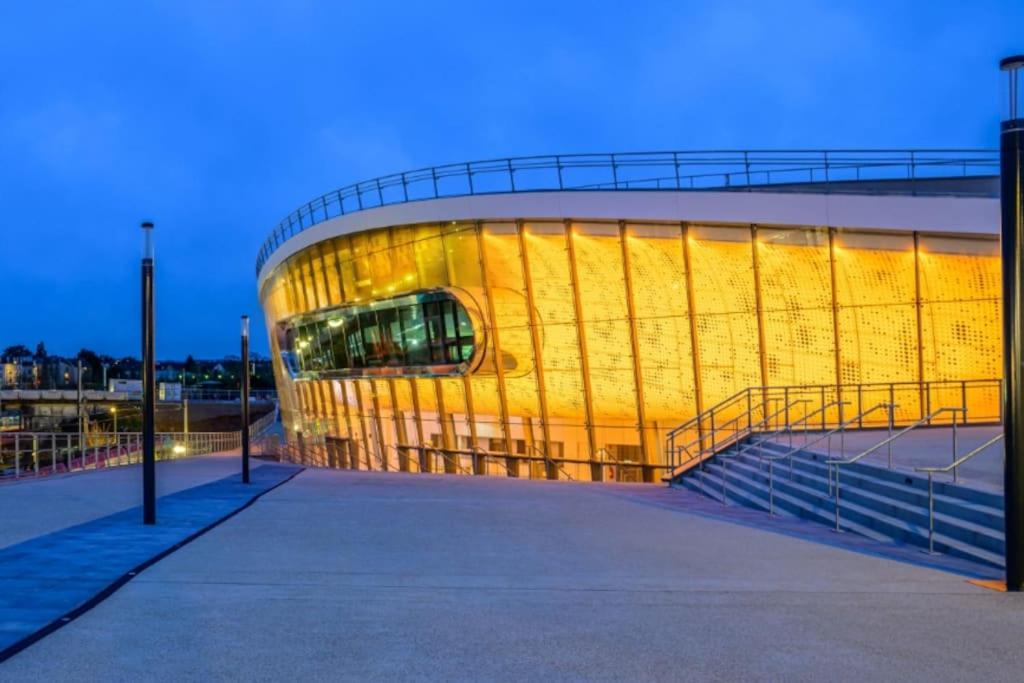 Studio 1 Chartres Gare Et Colisee A 100M Zewnętrze zdjęcie